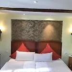 Fachwerk-hotel Eisenbart