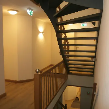 Fachwerk-hotel Eisenbart מלון Hannoversch Münden