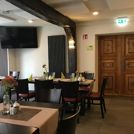 Fachwerk-hotel Eisenbart Hotel