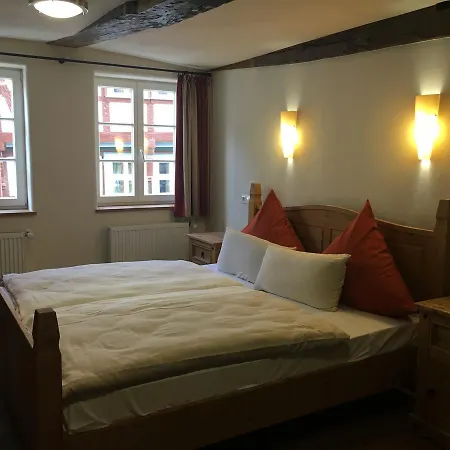 Fachwerk-hotel Eisenbart 3*