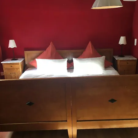 Fachwerk-hotel Eisenbart 3*