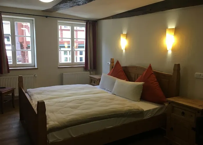 Fachwerk-hotel Eisenbart 3*