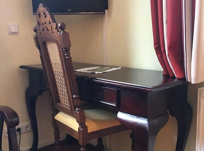 Fachwerk-hotel Eisenbart Hannoversch Münden