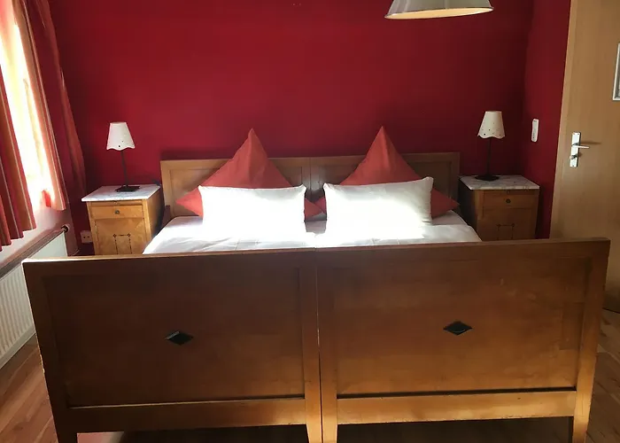 Fachwerk-hotel Eisenbart 3*